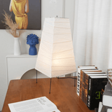 Maren Quartz Iron Table Lamp, detail view 3