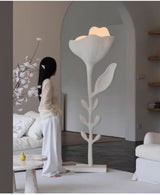 Amara Vine Metal Floor Lamp, detail view 4