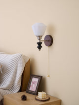 Vale Vista Glass Wall Light, detail view 14