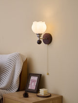 Vale Vista Glass Wall Light, detail view 22