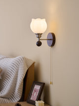 Vale Vista Glass Wall Light, detail view 25