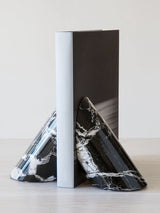 Rora Quartz Marble Decorative Object, detail view 10