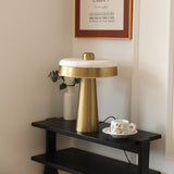 Sable Line Alabaster Table Lamp, detail view 15