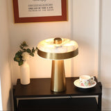 Sable Line Alabaster Table Lamp, detail view 3