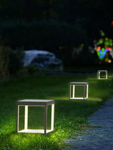 Luma Bloom Outdoor Light, detail view 12