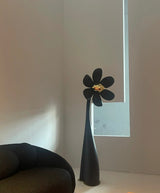 Yara Lark Metal Floor Lamp, detail view 7