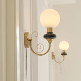 Dalia Hearth Glass Wall Light, detail view 2